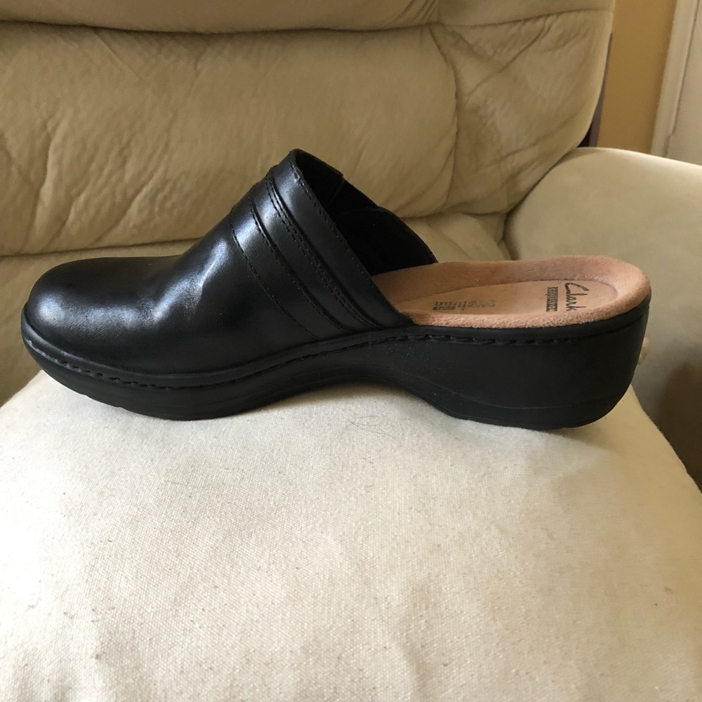 Clark’s shoes 8.5
